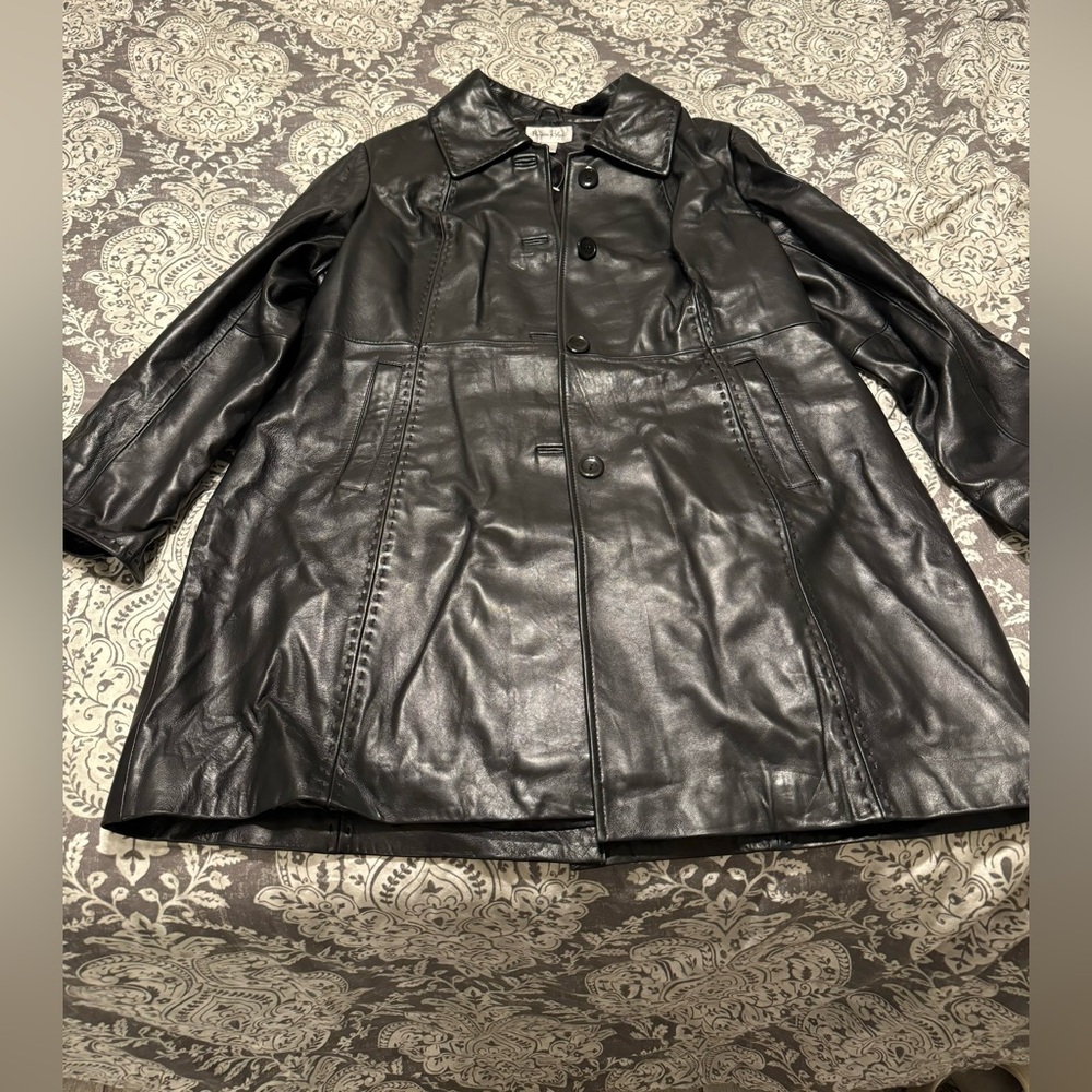 NEW Women’s Preston & York Genuine Leather Jacket - XL